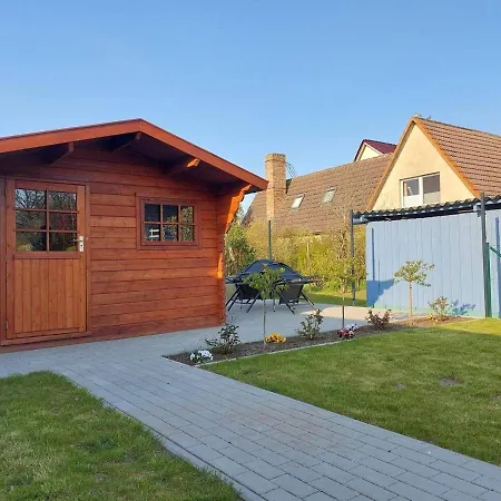 Haus Am Bodden Apartment Fuhlendorf  Exterior photo
